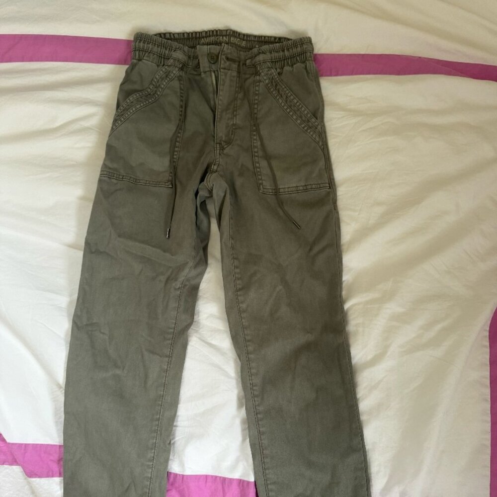 American Eagle High Waisted Pants Green Cuffed